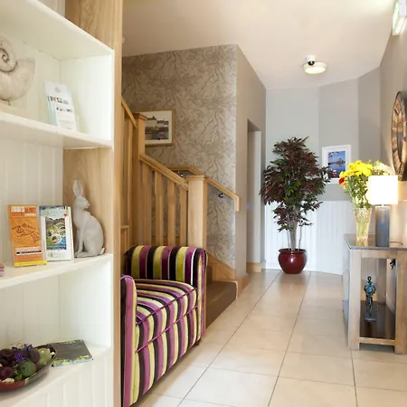 Kinvara Guesthouse 4*